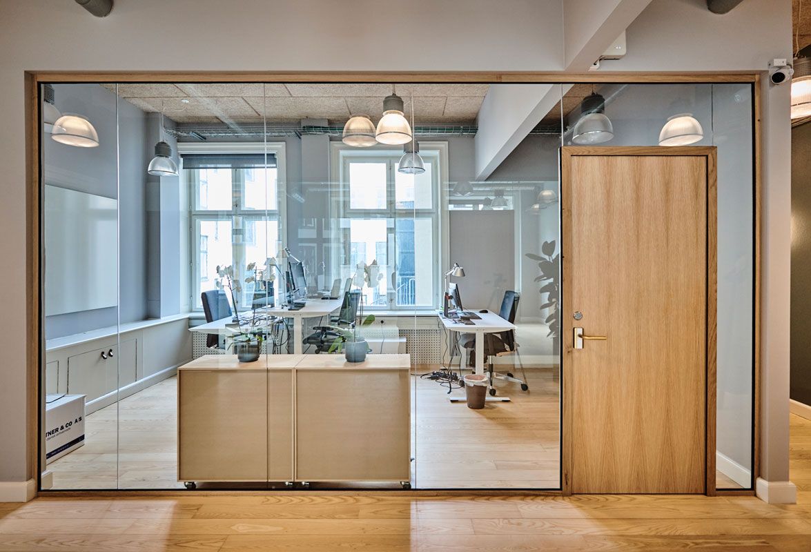 Ordnung 05 | Triplan glasvægge